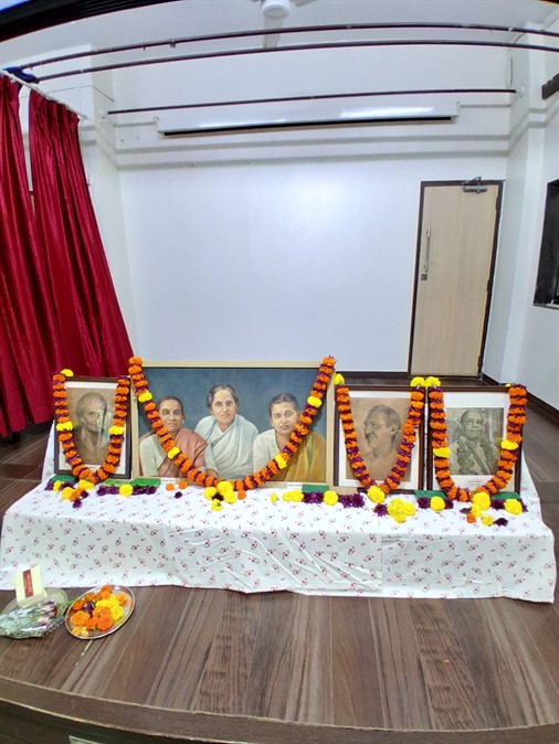 Ramabai Parangjape Balmandir Vile Parle