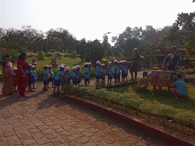 School picnic – Matoshri Garden