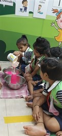 FY2 - Andheri - Filling water in a bottle